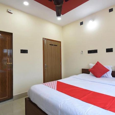 Staymaker Hotel Sannidhyo Shanti Niketan Luaran gambar